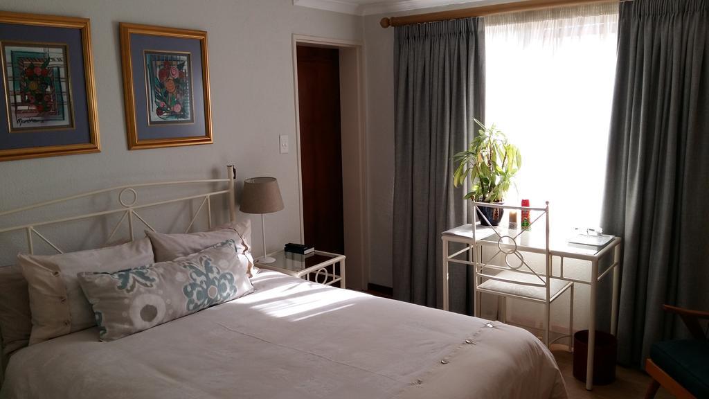 Old Oak Guest House بيل فيل المظهر الخارجي الصورة